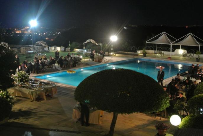 Piscina con vista panoramica banchetti&eventi Hotel Ostuni