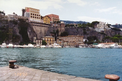 il porto di sorrento