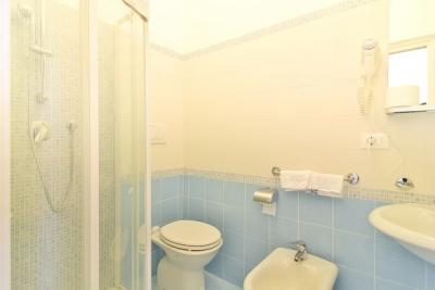 Bagni con box doccia o vasca