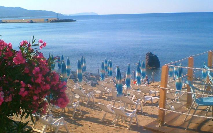 Hotel Cilento fronte mare con Spiaggia.  