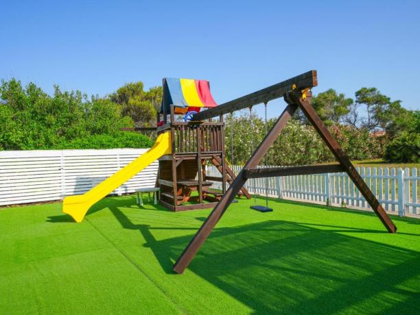 Villaggio Sicilia con parco giochi bambini