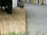 particolare pedane per gazebo e ombrelloni per bar