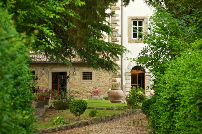 Villa Luxury Cortona giardino esterno