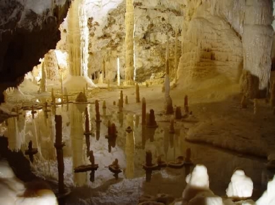 The Frasassi-caves in the region Marcherna