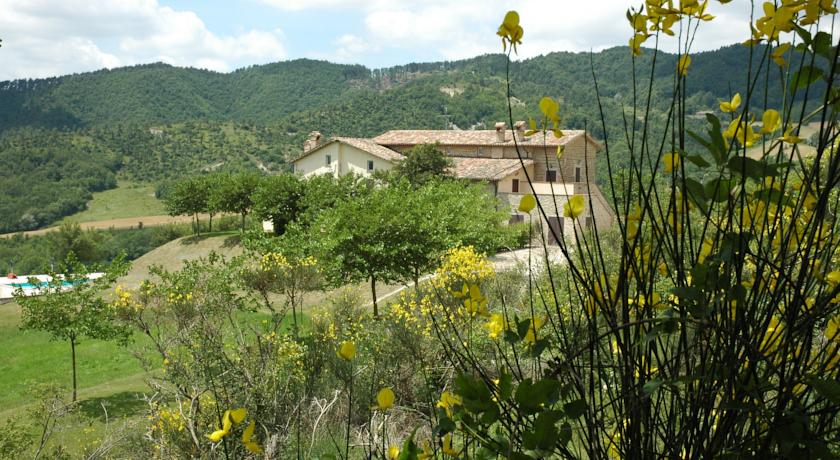 Mountains around the country house