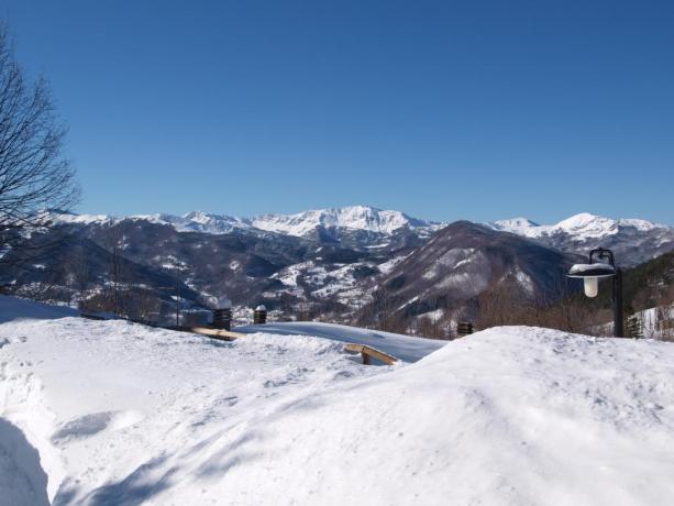 Appartamenti sul monte Cimone con sport invernali 