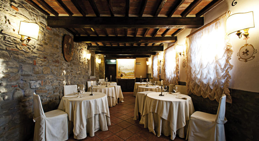 Romantico ristorante interno relais Cortona-Toscana 