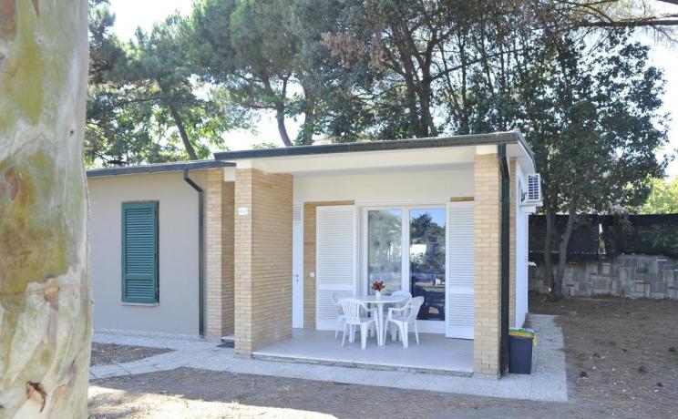 Appartamento con veranda arredata Baia Domizia