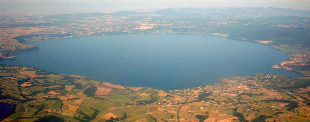 vista dall'alto del panorama vicino BB I cavalli