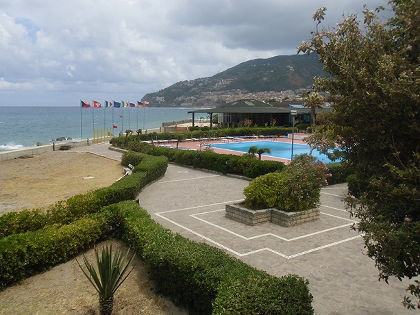Villaggio sul mare Piraino Messina