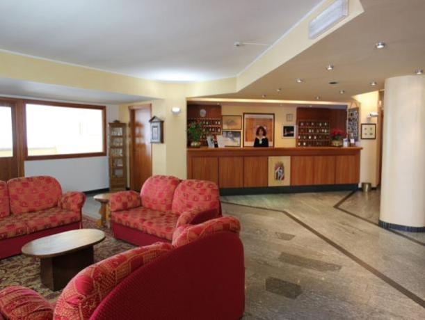 Reception Hotel 4**** Trinitè Aosta