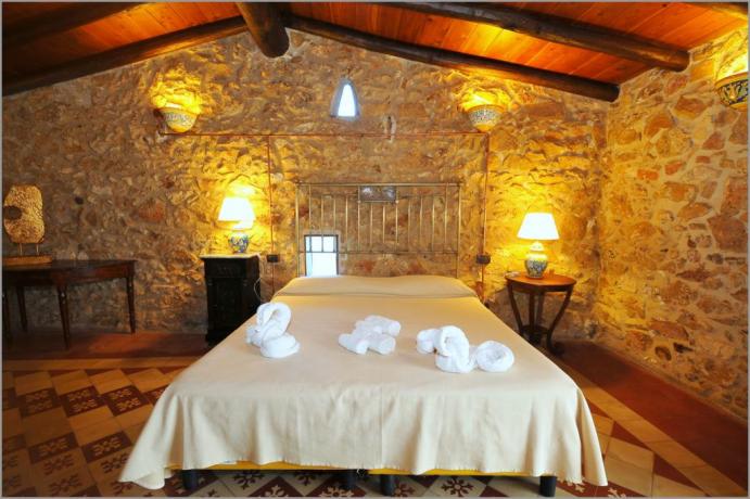 Albergo zona Alcamo Marina, Suite "STANZA DELLE ORIGINI"
