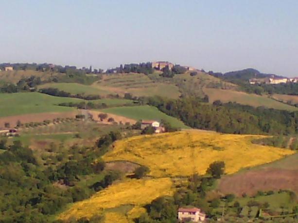 Veduta paesaggio umbro a San Terenziano