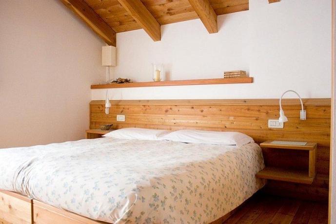 Agriturismo camera matrimoniale Giustino Parco Adamello Brenta