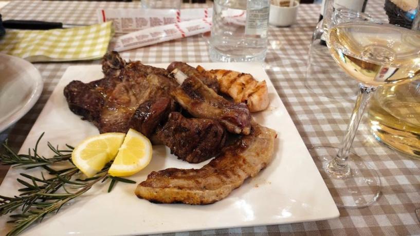 Speciali Offerte Gruppi Pranzo vicino Assisi