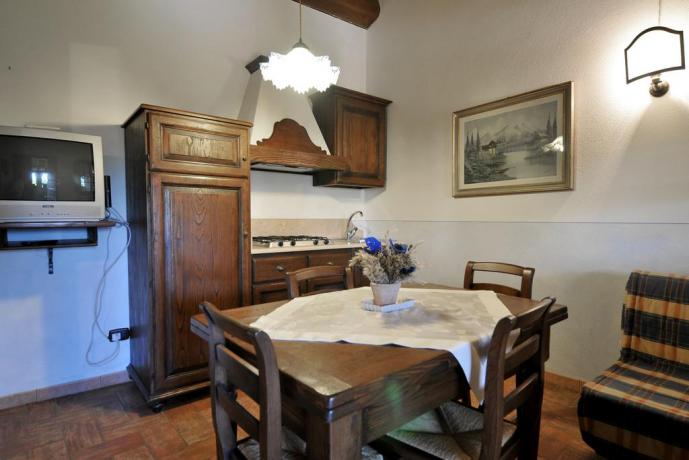 Appartamento Canarii Salone in Casale B&B Spello	 