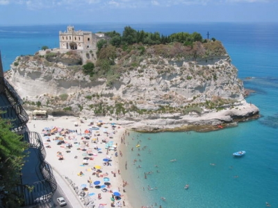 Get the best offer in hotels in capo vaticano