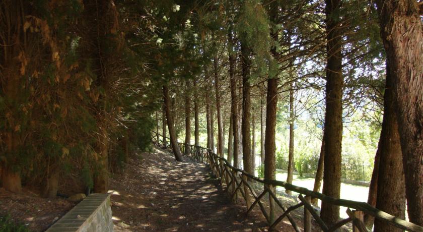 oasi assisi sentiero ingresso