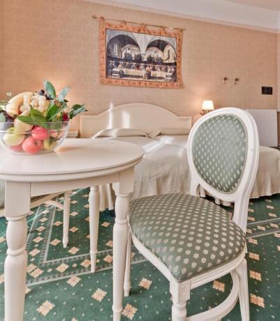 Camere da letto con salottino vicino Padova
