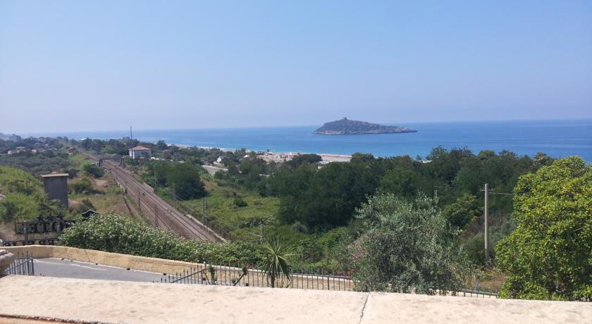 Relais Charme&Relax vista Isola di Cirella Diamante