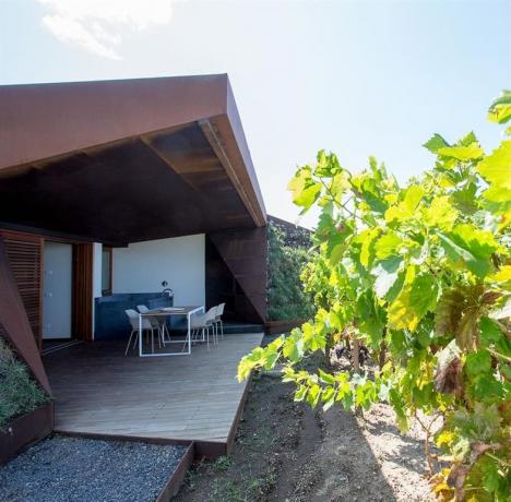 Casa vacanza Lipari con giardino vasca idromassaggio Sicilia