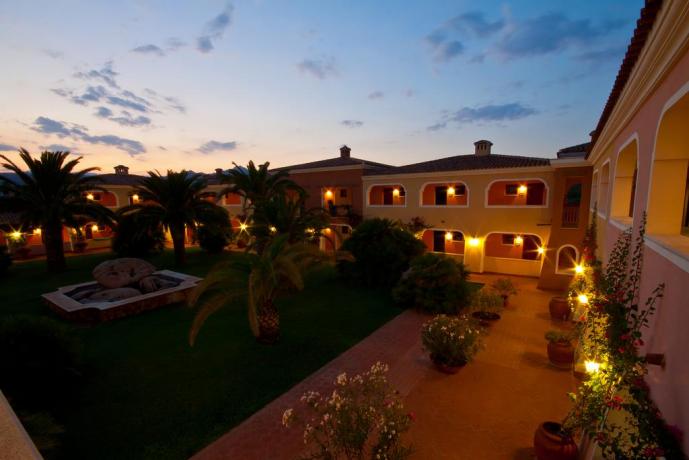 Villaggio-Albergo vicino alla spiaggia a Orosei