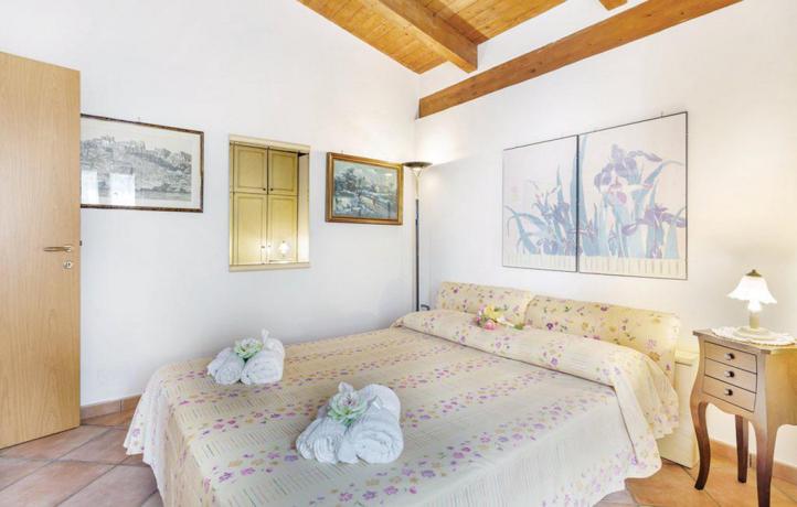 Appartamento-vacanza con camera matrimoniale Laureana-Cilento