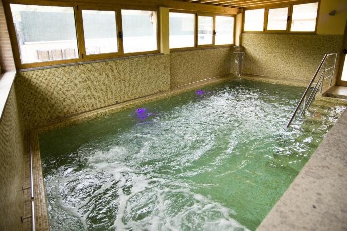 LAST MINUTE WEEKEND in Agriturismo vicino Outlet di Valmontone e Roma con SPA e Piscina Coperta Riscaldata con Bonus Vacanze Accettato