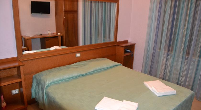 Hotel vicino Frascati con Camere matrimoniali