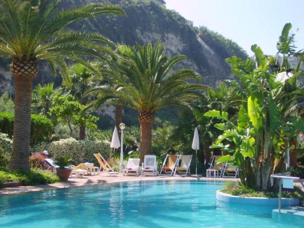 Piscine termali per adulti vicino Forio