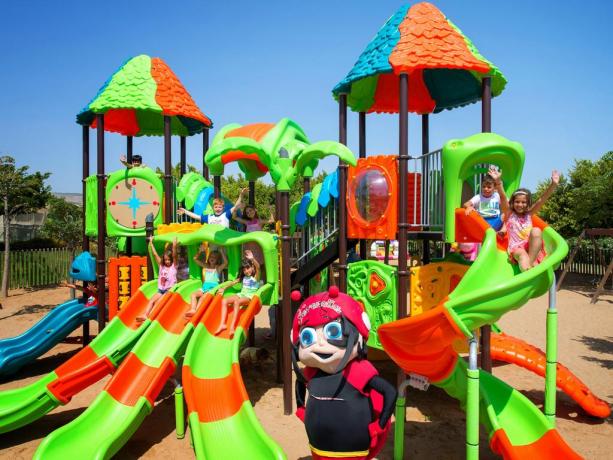 Area Parcogiochi Gigante per i vostri bambini 