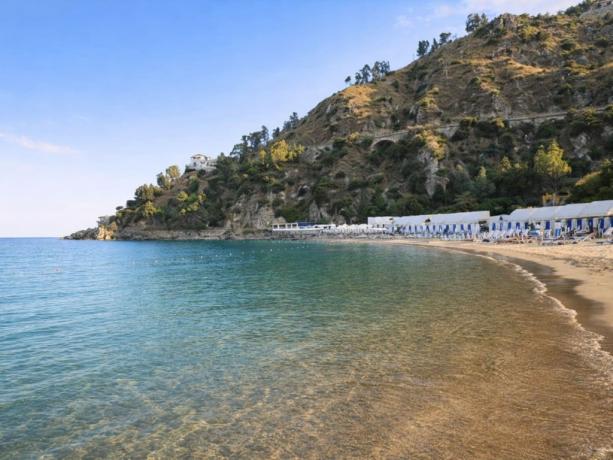 Villaggio 4 stelle Calabria fronte Mare