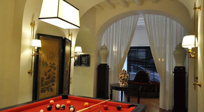 sala biliardo hotel centro Firenze 