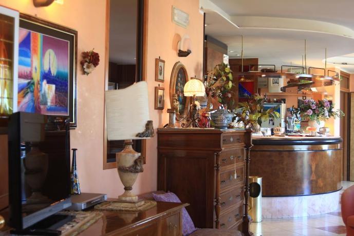 Bar con vista mare a Rodi Garganico Puglia