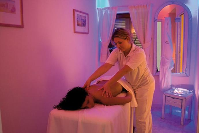 Massaggi rilassanti all'hotel di Ischia  