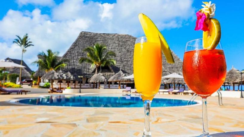 Speciale vacanze Zanzibar villaggio fronte mare