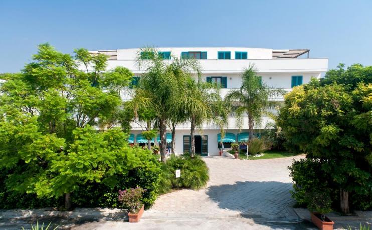 Hotel Residence con Piscina Bar Ristorante Salento