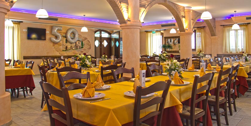 Hotel con Camere e Ristorante Alba Adriatica