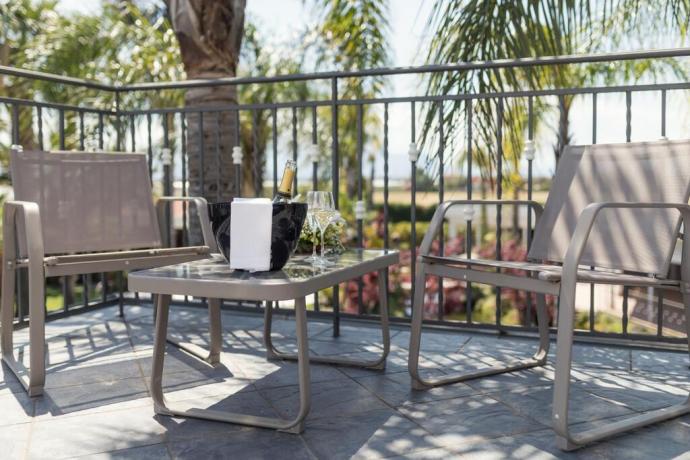 Suite con terrazza hotel 4stelle Battipaglia-Salerno