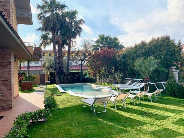 Villa con piscina e solarium con lettini Trecastagni 