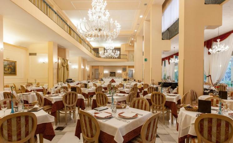 sala ristorante in Hotel Albano Terme 