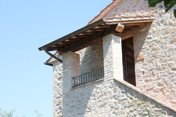 Ingresso App.to Pienello nella campagna di Magione