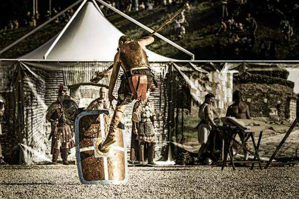 Istruttori gladiatori Castrum Romano Tivoli 