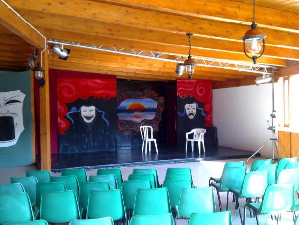 teatro animazione hotel 3 stelle Peschcici