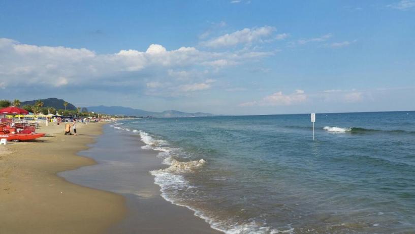 Hotel con spiaggia privata Terracina