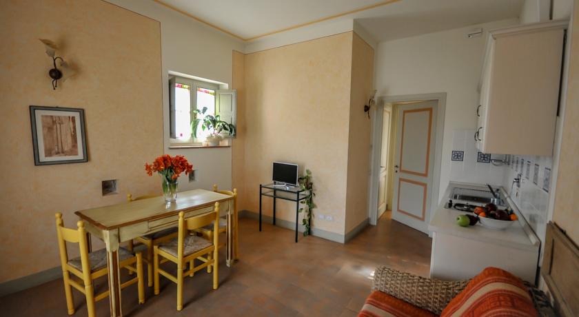 Loft Elegantemente arredati con spazi grandi