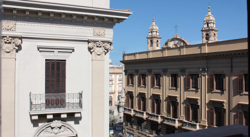 Una delle vie principali di Palermo