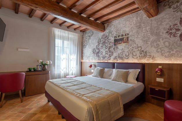 Confortevoli camere con Piscina Spa ristorante Umbria