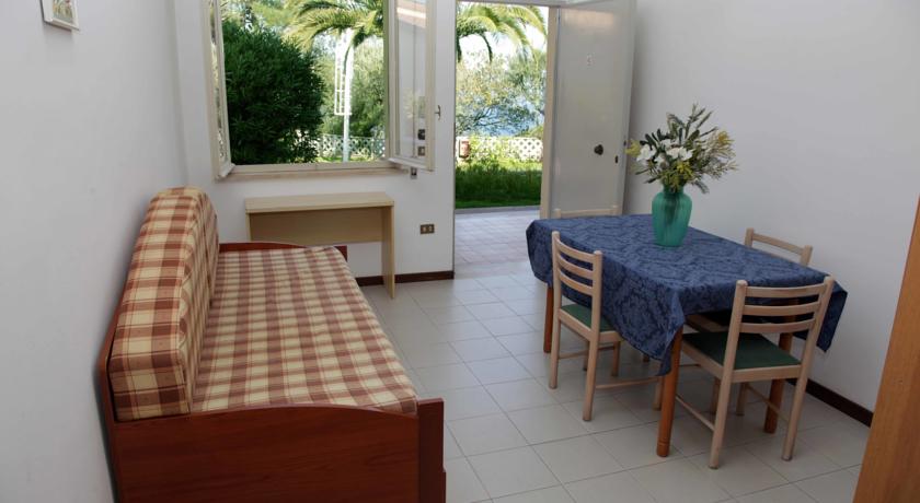 Hotel con piscina e palestra a Tropea