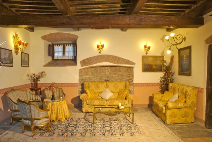 Villa Cortona con soggiorno ampio